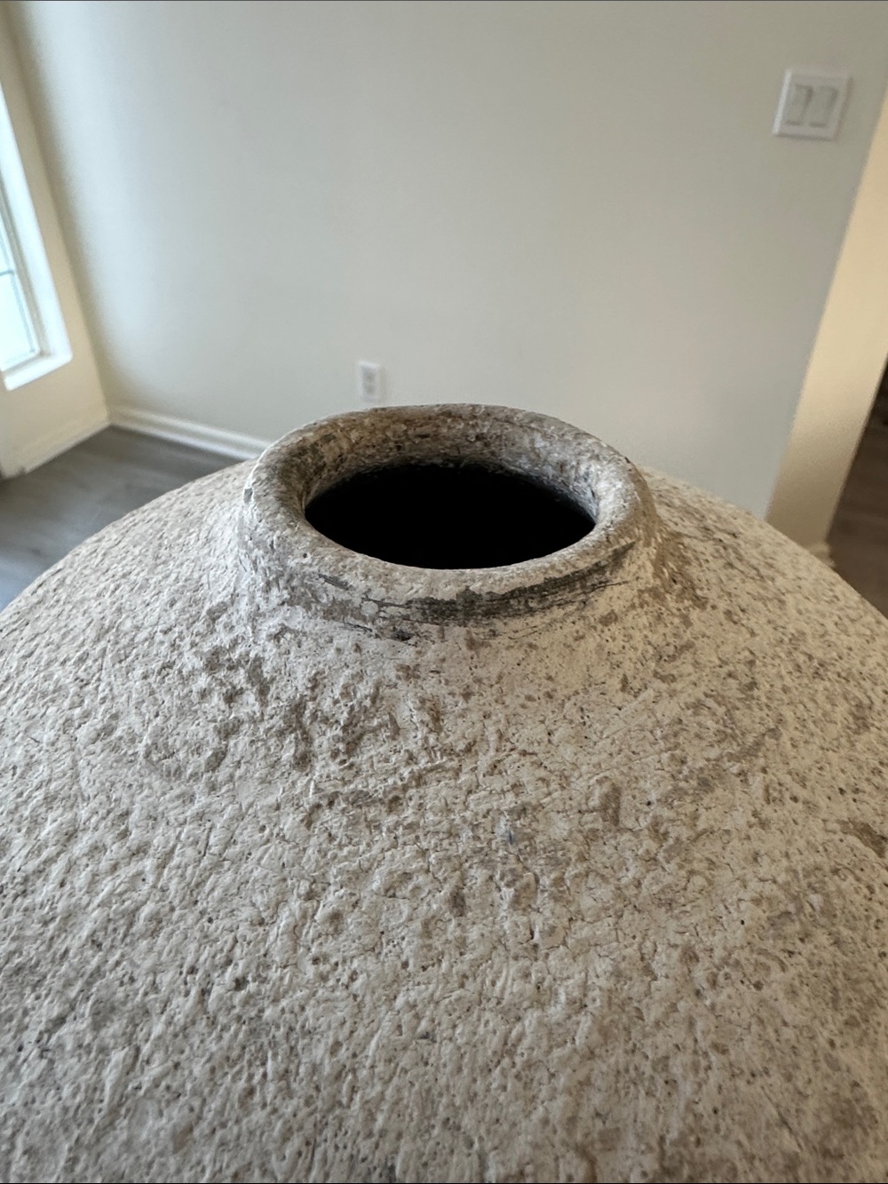 Vase - Picture 3 of 4